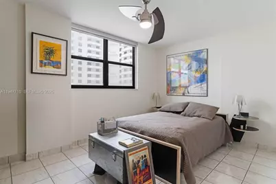 1623 Collins Ave #812, Miami Beach, FL 33139 - Photo 23