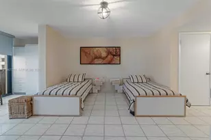 1623 Collins Ave, Miami Beach, FL 33139 - Photo 19