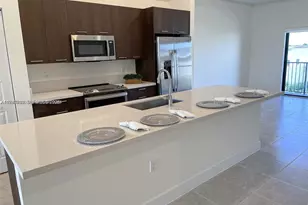 8151 NW 104th Ave, Doral, FL 33178 - Photo 7