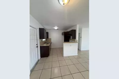 3041 NW 52nd St #3041, Miami, FL 33142 - Photo 3