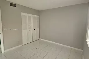 10037 Winding Lake Rd, Sunrise, FL 33351 - Photo 5