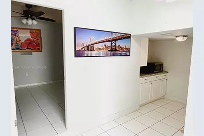 673 W 60th St #B, Hialeah, FL 33012 - Photo 11