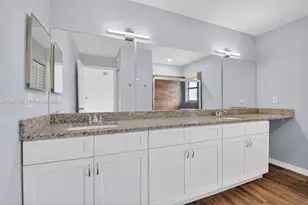 6043 Sunberry Cir, Boynton Beach, FL 33437 - Photo 27