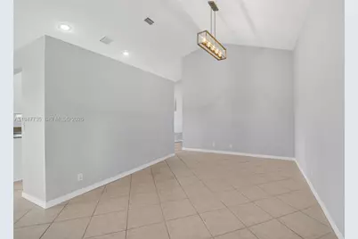 6043 Sunberry Circle, Boynton Beach, FL 33437 - Photo 7