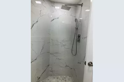 212 Lake Pointe Dr #207, Oakland Park, FL 33309 - Photo 9