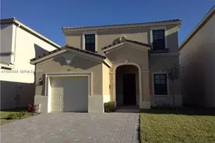 723 NE 193rd St, Miami, FL 33179 - Photo 1