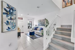 180 SW 185th Way, Pembroke Pines, FL 33029 - Photo 3