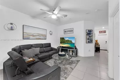 180 SW 185th Way, Pembroke Pines, FL 33029 - Photo 9