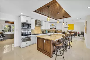 15560 NW 83rd Pl, Miami Lakes, FL 33016 - Photo 23