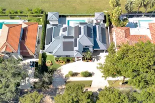 15560 NW 83rd Pl, Miami Lakes, FL 33016 - Photo 31