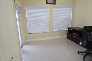 2749 W 73rd Pl, Hialeah, FL 33016 - Photo 7