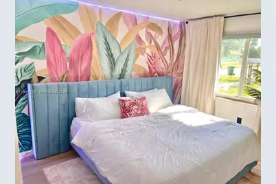 601 NW 10th St #1, Hallandale Beach, FL 33009 - Photo 5