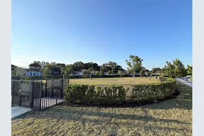 12433 NW 23rd Ct, Miami, FL 33167 - Photo 11