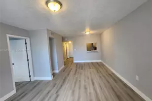 11309 SW 200th St, Miami, FL 33157 - Photo 9