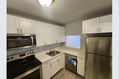 11309 SW 200th St #303-C, Miami, FL 33157 - Photo 3