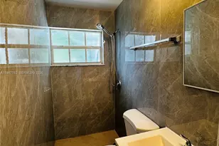 732 Moffett St, Hallandale Beach, FL 33009 - Photo 73