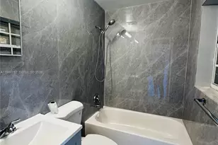 732 Moffett St, Hallandale Beach, FL 33009 - Photo 43