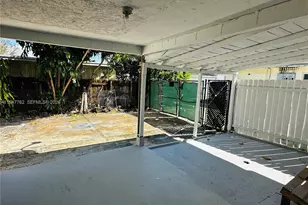 732 Moffett St, Hallandale Beach, FL 33009 - Photo 57