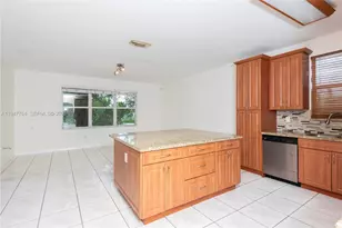 2398 SW 132nd Terrace, Miramar, FL 33027 - Photo 17