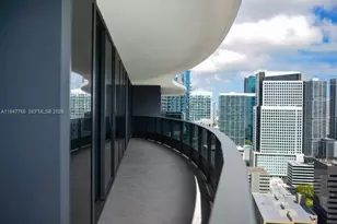 1000 Brickell Plaza, Miami, FL 33131 - Photo 21