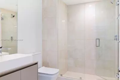 1000 Brickell Plz #3409, Miami, FL 33131 - Photo 27