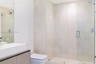 1000 Brickell Plaza, Miami, FL 33131 - Photo 27