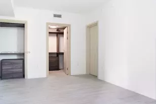 1000 Brickell Plaza, Miami, FL 33131 - Photo 13