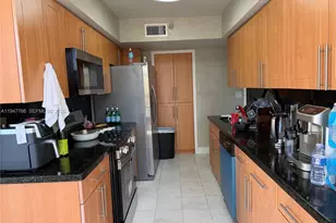 19101 NE 36th Ct, Aventura, FL 33180 - Photo 11