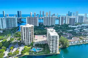 18151 NE 31st Ct, Aventura, FL 33160 - Photo 1