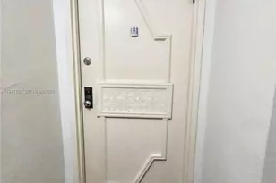 18151 NE 31st Ct, Aventura, FL 33160 - Photo 29