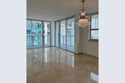 1155 Brickell Bay Dr #1802, Miami, FL 33131 - Photo 5