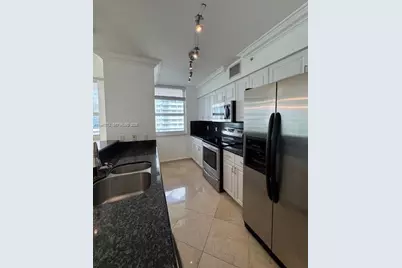 1155 Brickell Bay Dr #1802, Miami, FL 33131 - Photo 11
