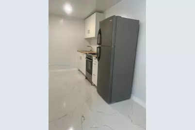 9625 NW 36th Ave #Rear, Miami, FL 33147 - Photo 5