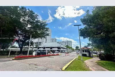 2750 NE 183rd St #2110, Aventura, FL 33160 - Photo 53