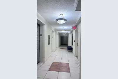 2750 NE 183rd St #2110, Aventura, FL 33160 - Photo 33