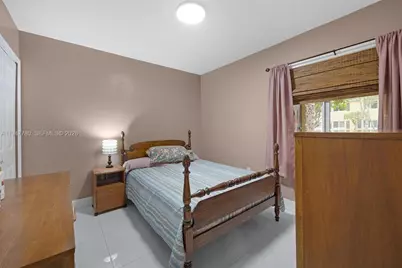 985 NE 33rd Ter #102, Homestead, FL 33033 - Photo 15