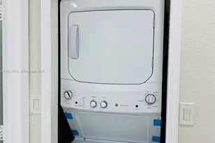 7250 NW 177th St, Hialeah, FL 33015 - Photo 13