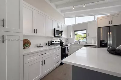 13168 SW 93rd Pl, Miami, FL 33176 - Photo 7