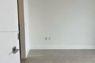 2000 Metropica Wy, Sunrise, FL 33323 - Photo 45