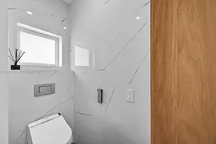 315 Palmwood Ln, Key Biscayne, FL 33149 - Photo 23