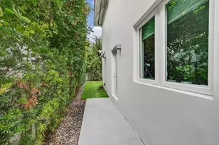 315 Palmwood Ln, Key Biscayne, FL 33149 - Photo 43