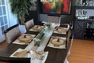 800 NE 195th St, Miami, FL 33179 - Photo 11