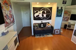 800 NE 195th St, Miami, FL 33179 - Photo 23