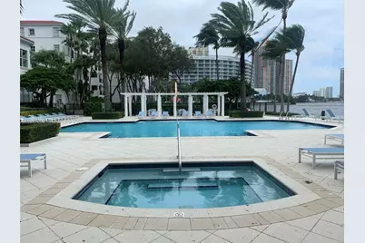3235 NE 184th St #11201, Aventura, FL 33160 - Photo 13