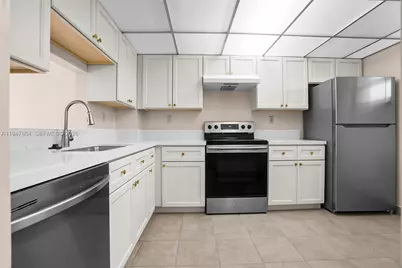 1100 NW 87th Ave #506, Coral Springs, FL 33071 - Photo 1