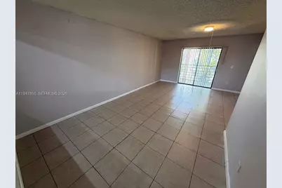 831 NE 207th Ln #2-202, Miami, FL 33179 - Photo 9