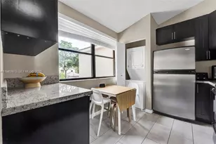 123 NW 98th Terrace, Plantation, FL 33324 - Photo 9