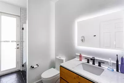 [Address not provided], Miami, FL 33176 - Photo 5