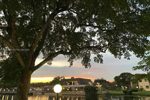 412 Briarwood Cir, Hollywood, FL 33024 - Photo 37