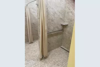 412 Briarwood Cir #2-23, Hollywood, FL 33024 - Photo 21